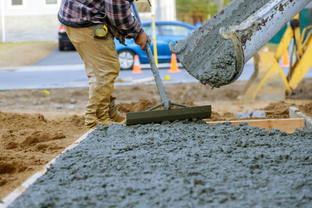 Best Concrete Driveway Installation in Sanborn, IA